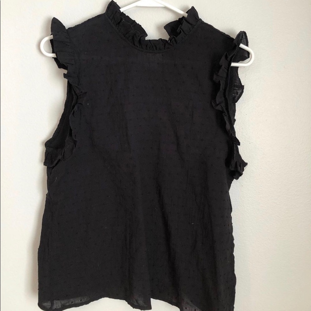 Ruffle tank worn once